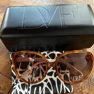 NEW Diane von Furstenberg Sunglasses